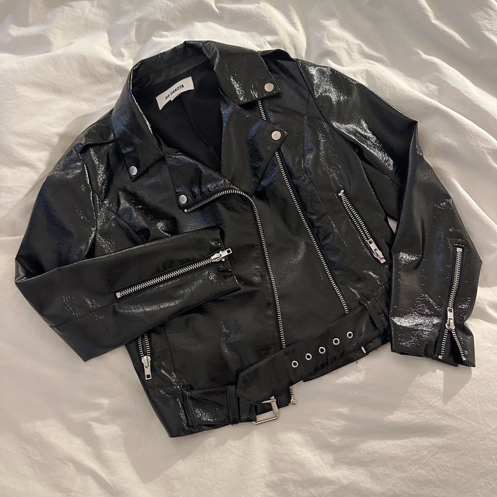 BB Dakota Patent Leather Moto Jacket

Size S